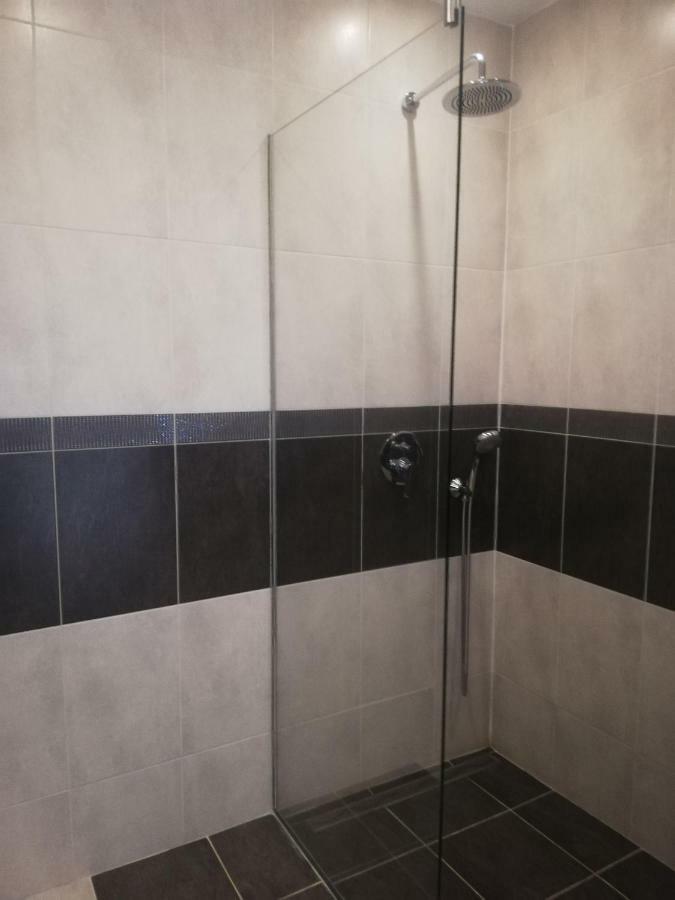Senza Apartman براتسيلافا المظهر الخارجي الصورة